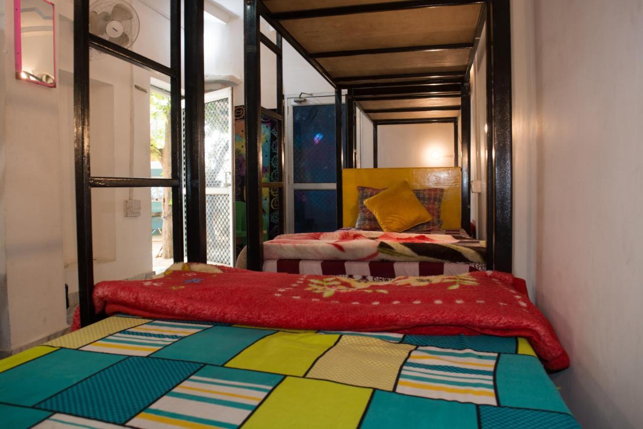 12 Monks Backpackers Community Hostel Pushkar Luaran gambar