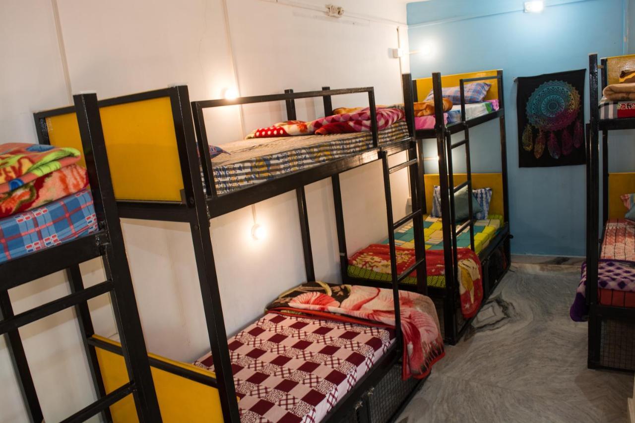 12 Monks Backpackers Community Hostel Pushkar Luaran gambar