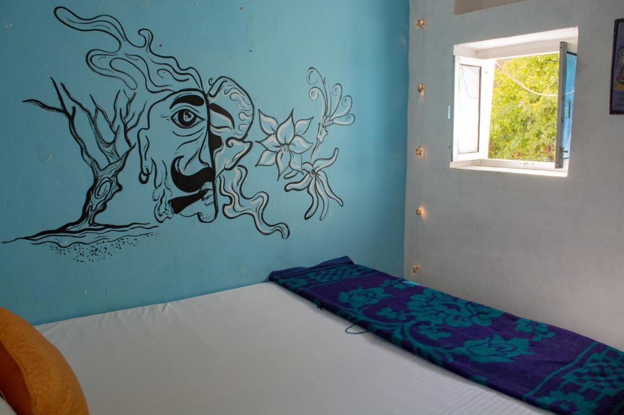 12 Monks Backpackers Community Hostel Pushkar Luaran gambar