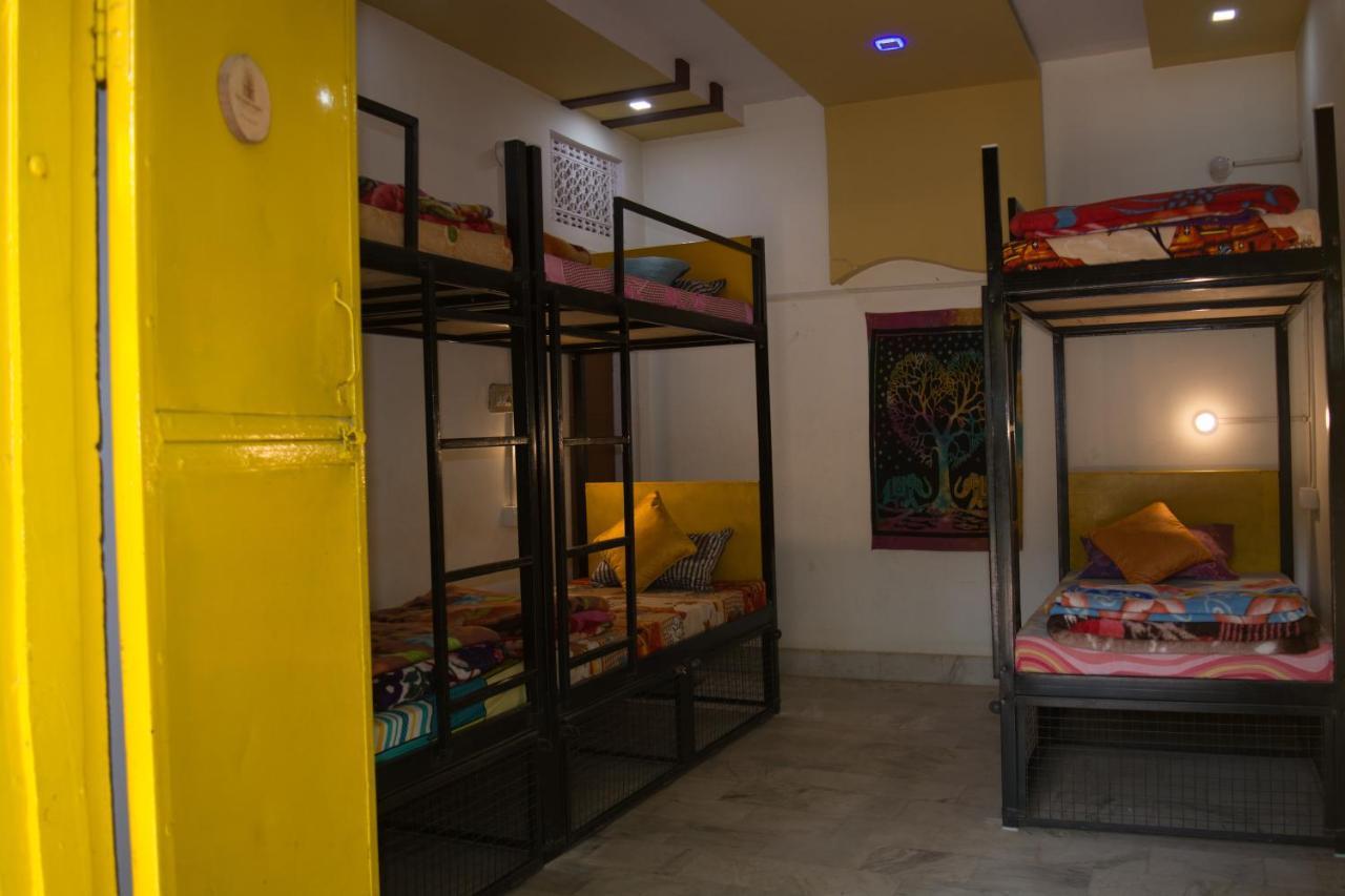 12 Monks Backpackers Community Hostel Pushkar Luaran gambar