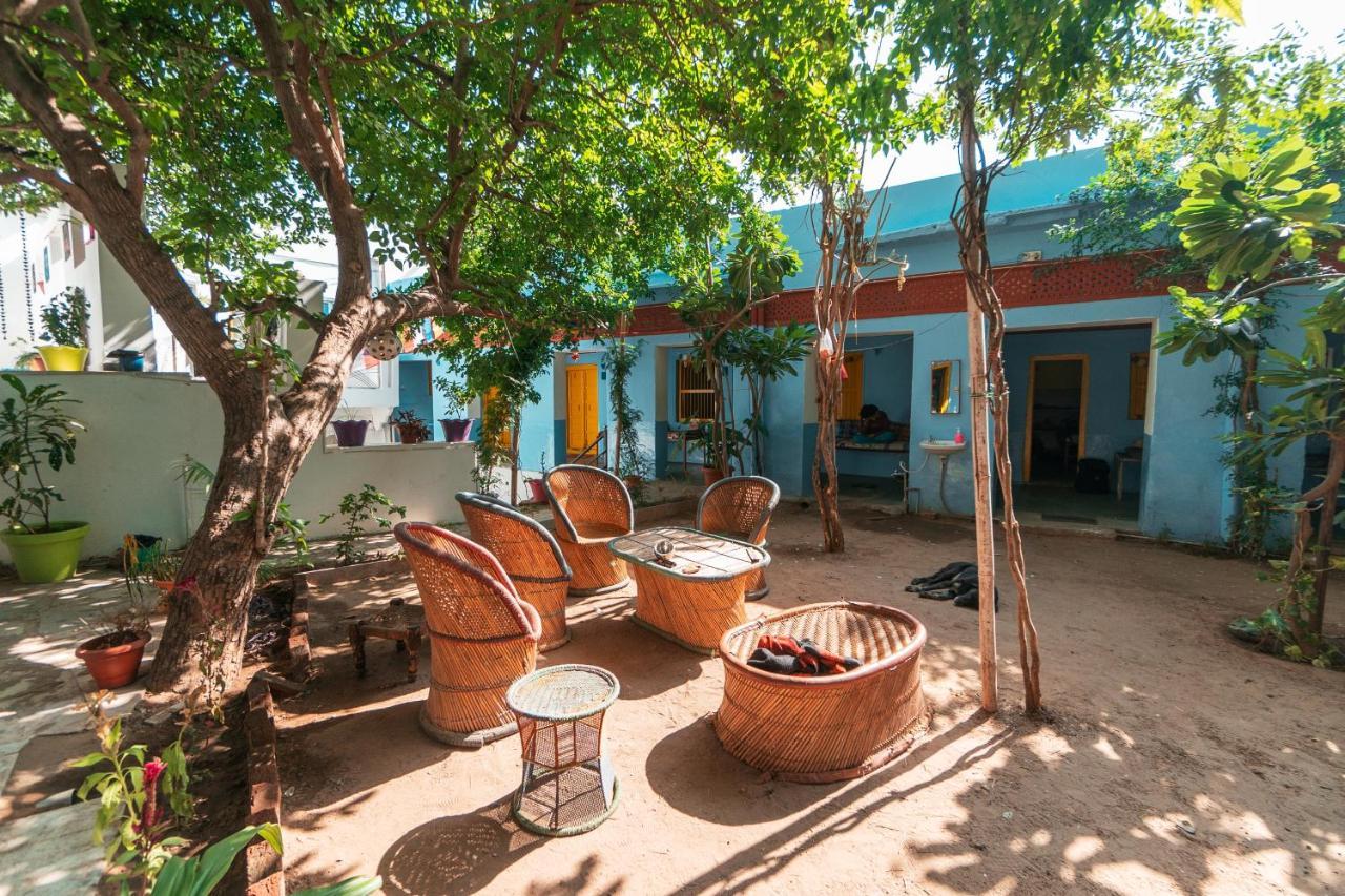 12 Monks Backpackers Community Hostel Pushkar Luaran gambar